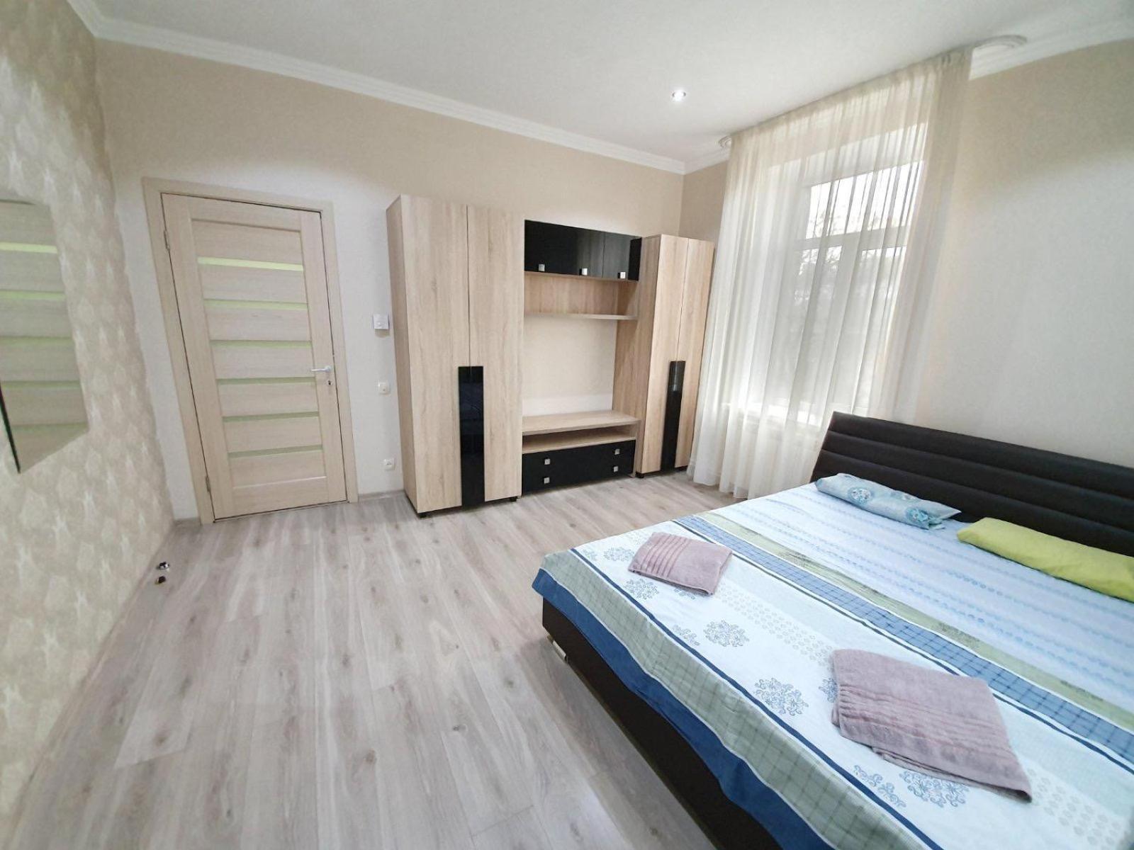 Tourist Home At Stefan Cel Mare With 2 Rooms Chisináu Exterior foto