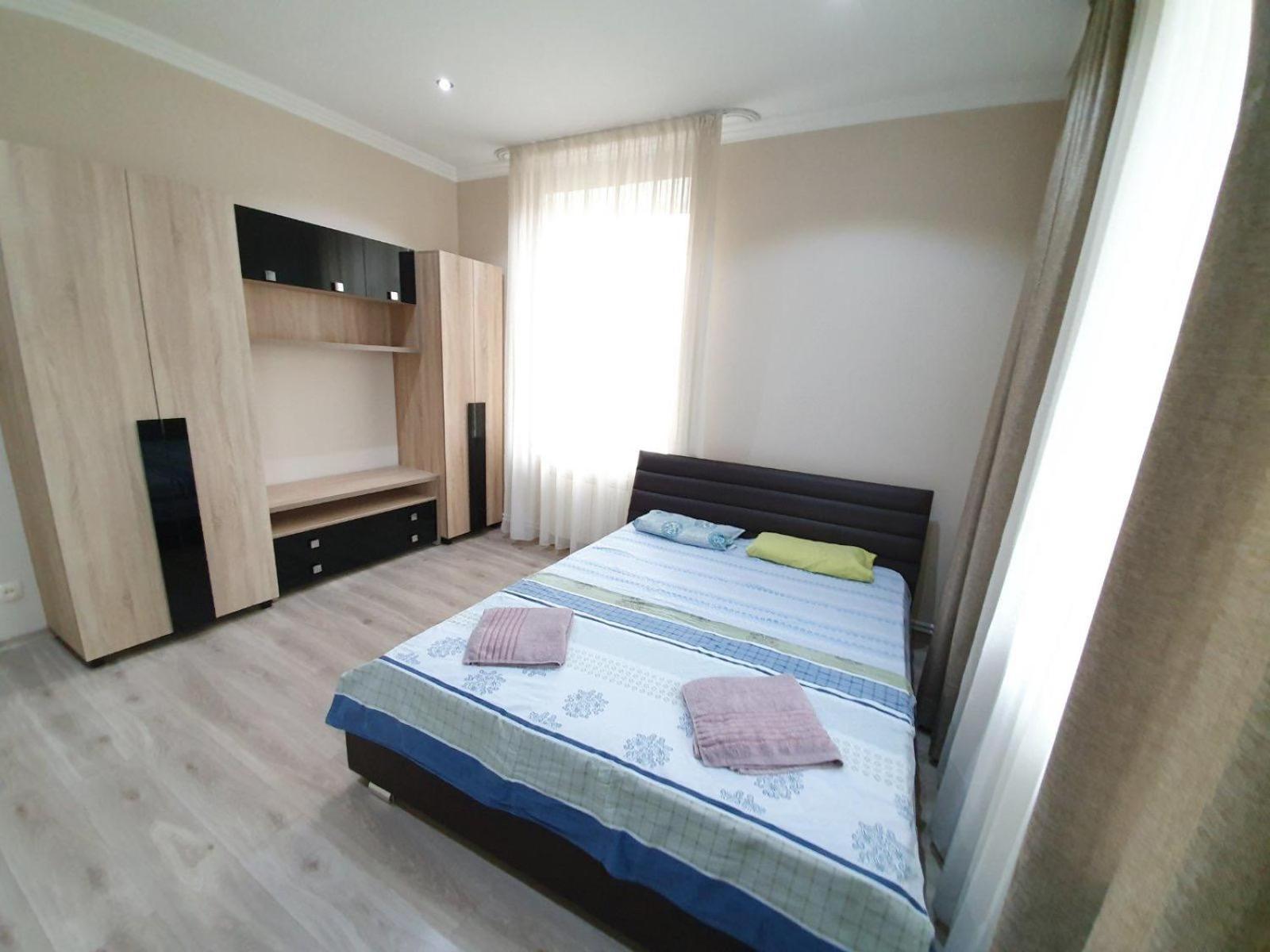Tourist Home At Stefan Cel Mare With 2 Rooms Chisináu Exterior foto